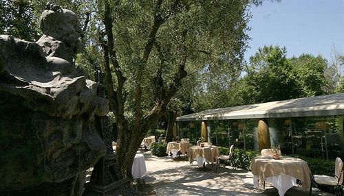 Le Moulin De Mougins - Chateaux & Hotels Collection Exterior photo