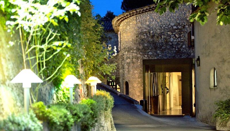 Le Moulin De Mougins - Chateaux & Hotels Collection Exterior photo